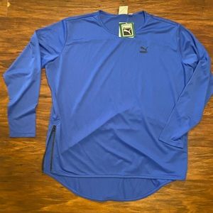 Nwt women oversize puma shirt